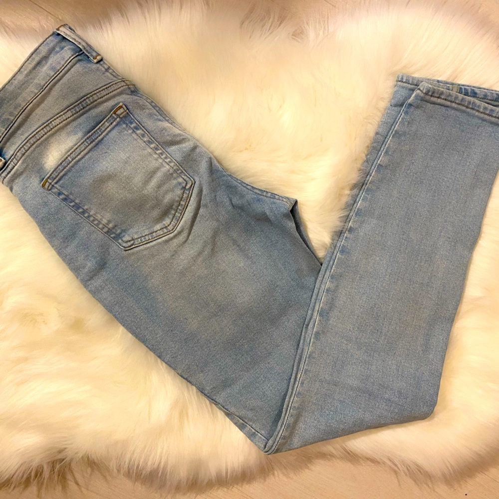 H&M women’s jeans - size 4
